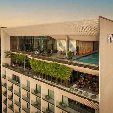 Hyatt Centric Kota Kinabalu Hotell Eksteriør bilde