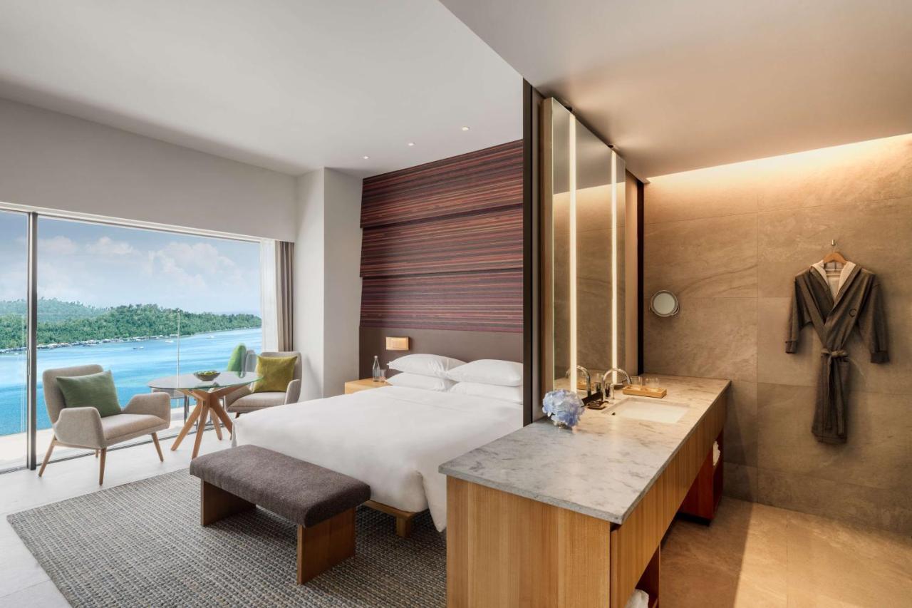 Hyatt Centric Kota Kinabalu Hotell Eksteriør bilde