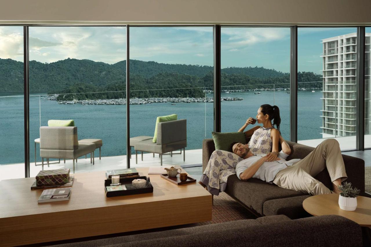 Hyatt Centric Kota Kinabalu Hotell Eksteriør bilde